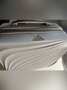 Triforce Toiletry bag